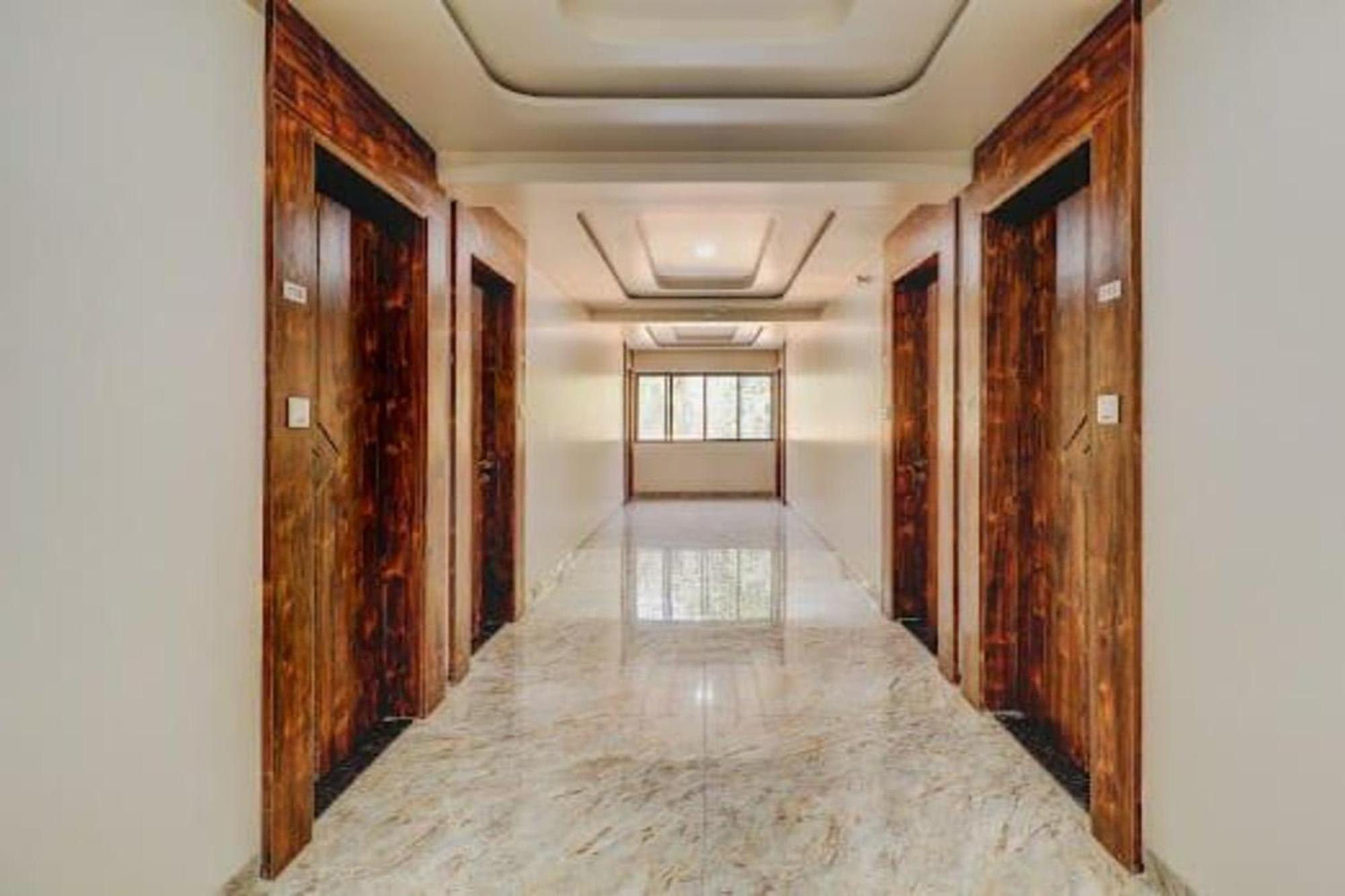 Hotel Apratim Lodging & Boarding Ulhasnagar Экстерьер фото